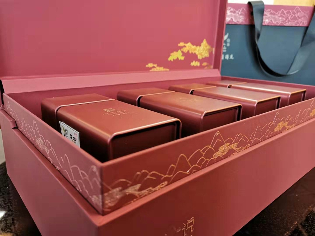 红色包装礼盒茶叶 国人最爱中国红【鸦鹊山】